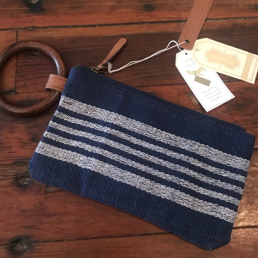 NWT Mudpie wristlet